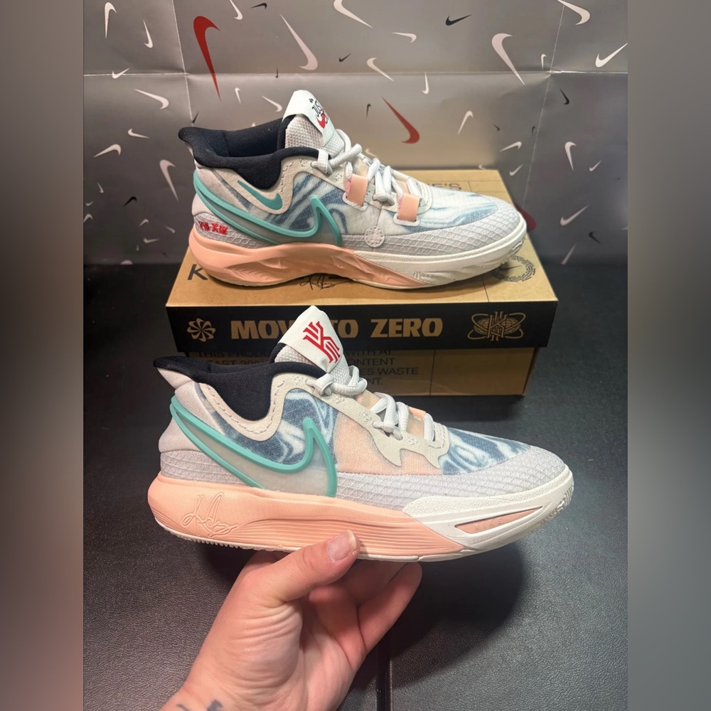 NIKE KYRIE 8 GO Photon Dust Photon Dust - NEW